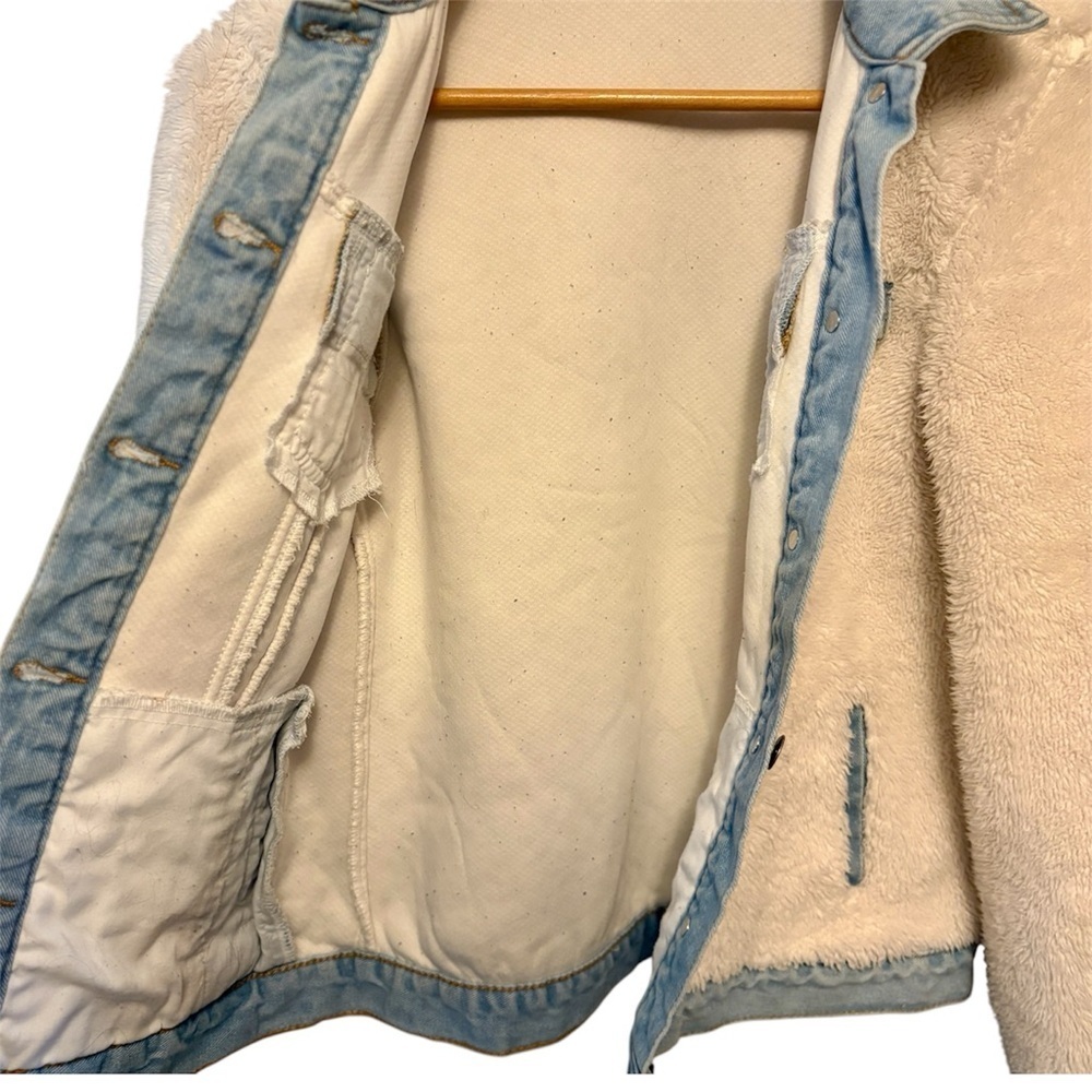 Maurice’s Sherpa Fleece Jacket, Denim Trim & Button Front Closure Women size XS - Picture 12 of 15
